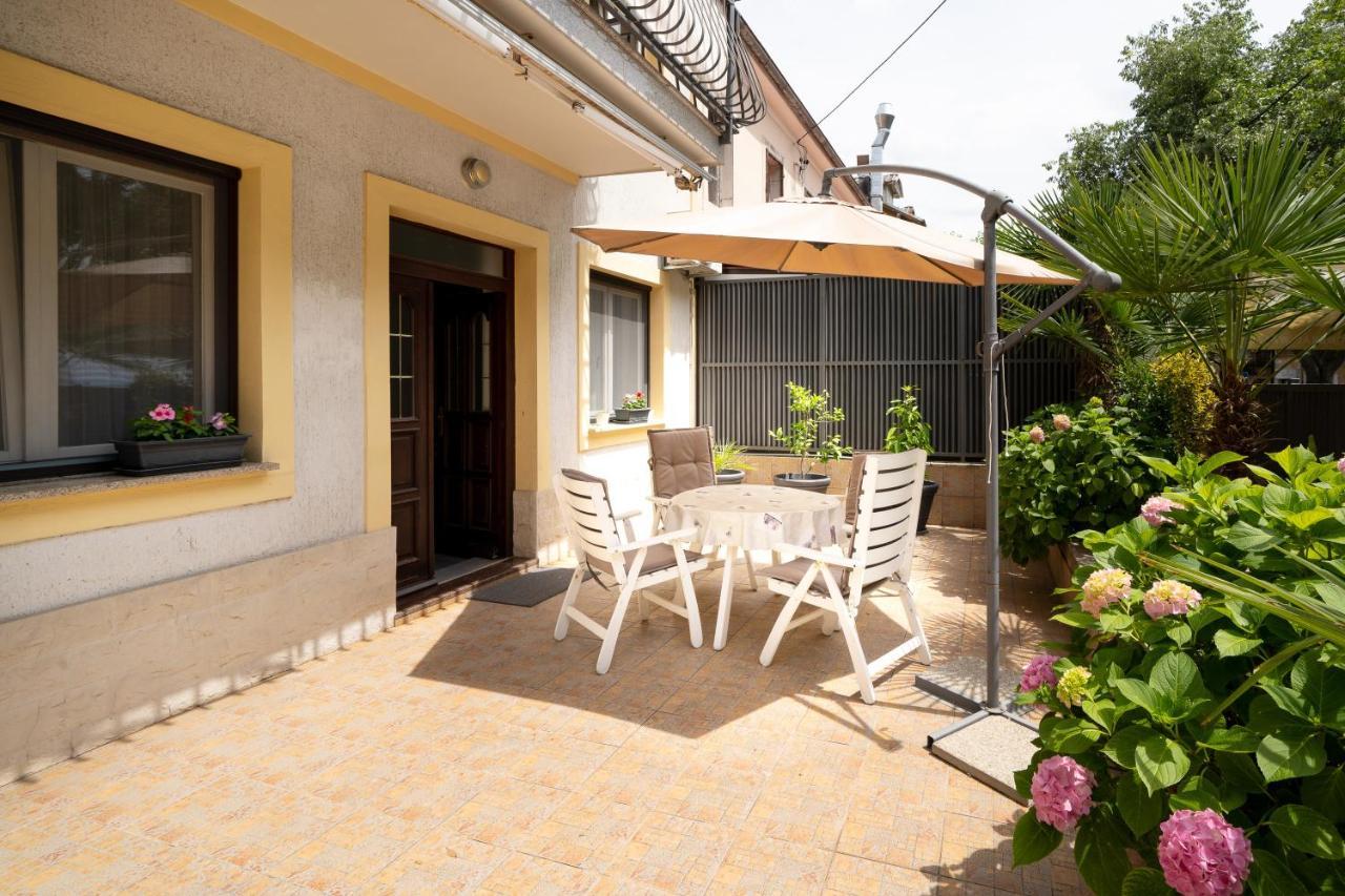 Amalis Apartment Рийека Екстериор снимка